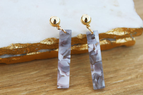 Cleo Line Acrylic Earrings
